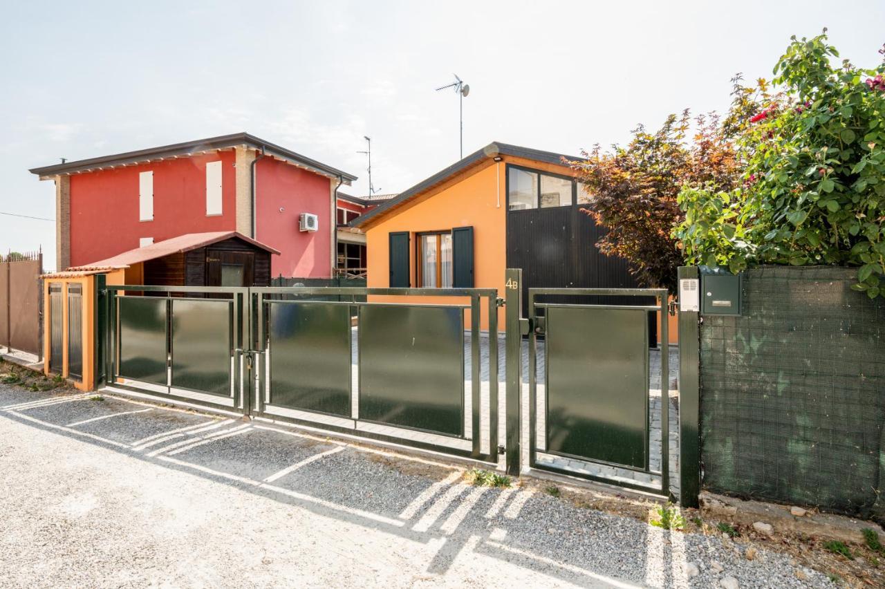 Casenuove Viletta Indipendente A 10 Min Da Parma Case Nuove  Exteriör bild